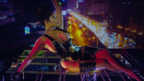 Pic: Nicki Minaj in Chun-Li