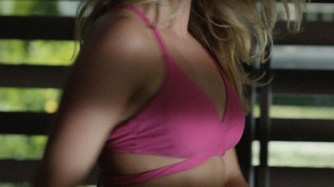 Pic: Anne Winters in 13 Reasons Why