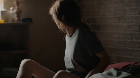 Pic: Ella Purnell in Sweetbitter