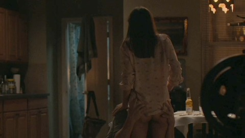 Pic: Ella Purnell in Sweetbitter
