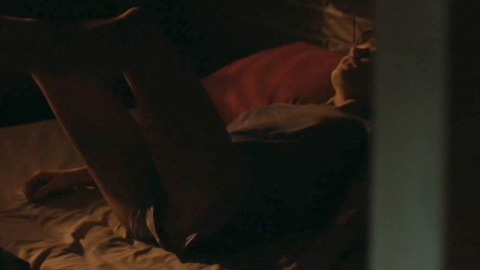 Pic: Ella Purnell in Sweetbitter