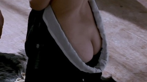Pic: Iulia Verdes in Brancusi from Eternity