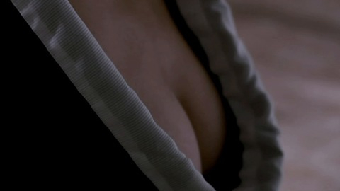 Pic: Iulia Verdes in Brancusi from Eternity