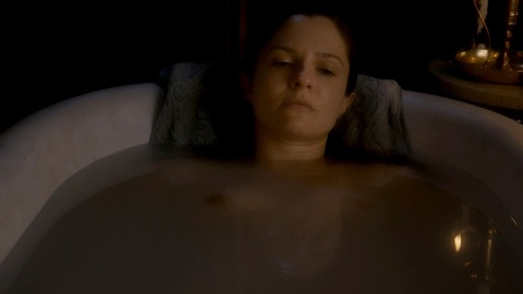 Pic: Shannon Lucio in Consuming Beauty