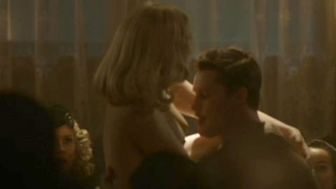 Pic: Bella Heathcote in Strange Angel (2018-2019)