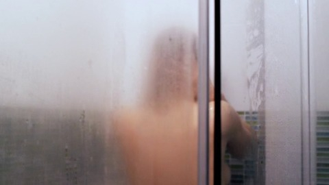 Pic: Katia Winter in Negative