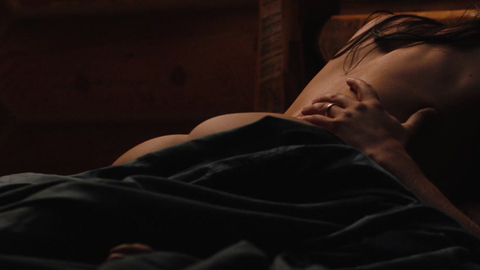 Pic: Kelsey Asbille in Yellowstone