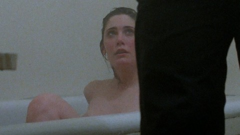 Pic: Elizabeth Manninio in Grave Robbers