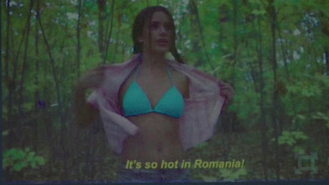 Pic: Daniela Barbosa in Paper Year
