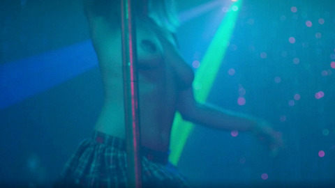 Pic: Brandy Dawley in Paper Year