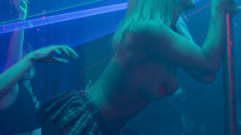 Pic: Brandy Dawley in Paper Year
