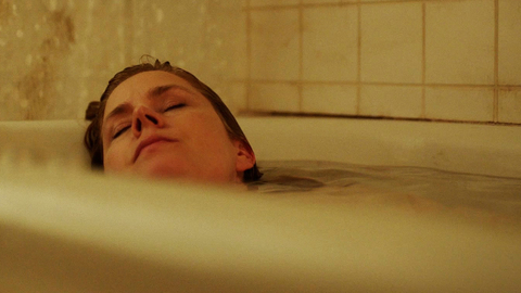 Pic: Amy Adams in Sharp Objects (2018)