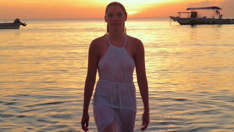 Pic: Kimberly Leemans in The Big Swim