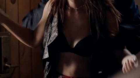 Pic: Mihaela Gavrila in Intensive Care