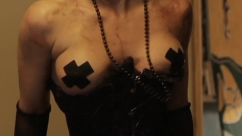 Pic: Luna Moon in Stripperland