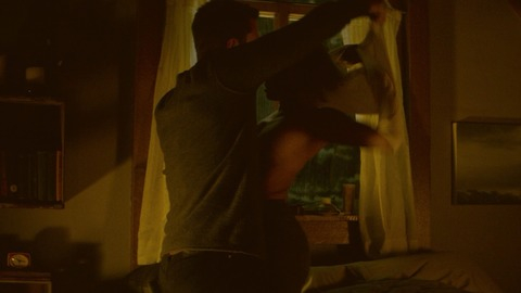 Pic: Kat Graham in How It Ends