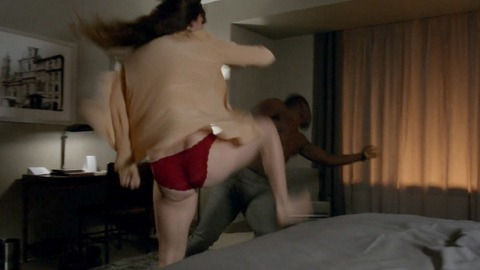 Pic: Chelle Ramos in Shades of Blue