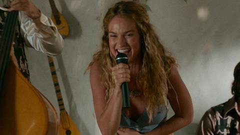 Pic: Lily James in Mamma Mia! Here We Go Again (2018)