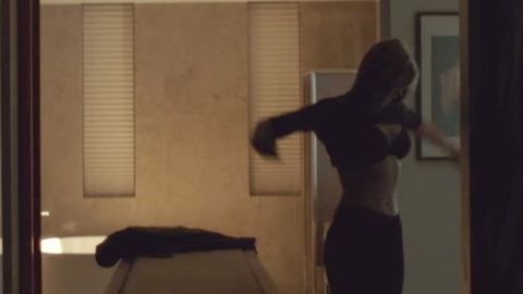 Pic: Sarah Snook in The Beautiful Lie