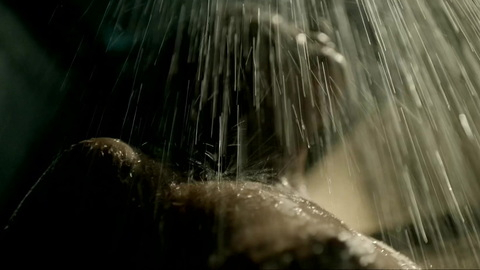 Pic: Eszter Bánfalvi in No Man's Island