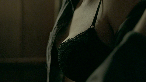 Pic: Jordana Spiro in Ozark