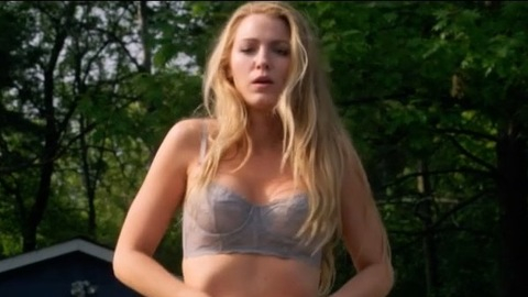 Pic: Blake Lively in A Simple Favor (2018)