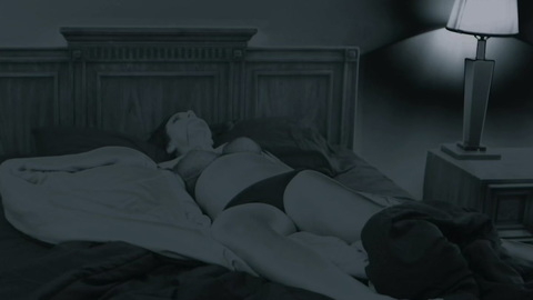 Pic: Eva Ceja in Visage