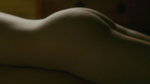 Pic: Paula Beer in Never Look Away