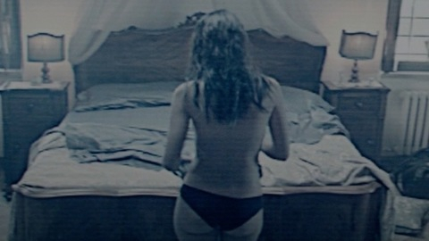 Pic: Emily Ratajkowski in Welcome Home