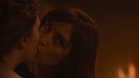 Pic: Clementine Poidatz in Housewife