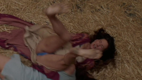 Pic: Juliette Lewis in Camping (2018)