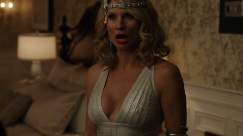 Pic: Nicollette Sheridan in Dynasty