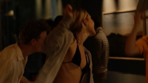 Pic: Dree Hemingway in In a Relationship (2018)