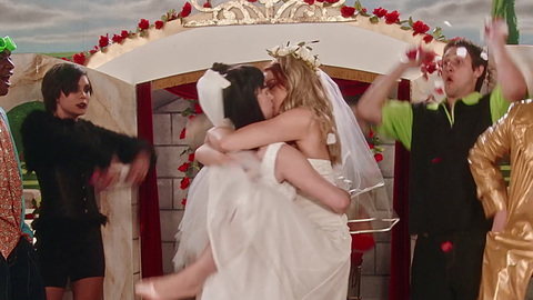 Pic: Sarah Gilman in Foursome
