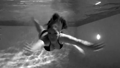 Pic: Nana Gouvea in Black Wake