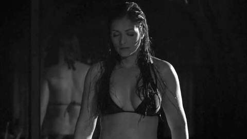 Pic: Nana Gouvea in Black Wake