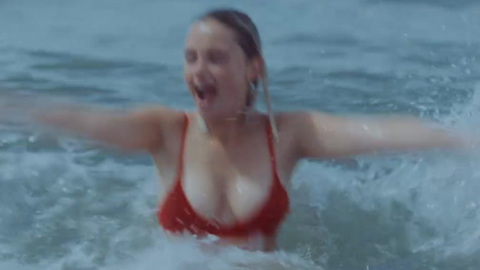 Pic: Rosemarie Mosbæk in Doggystyle