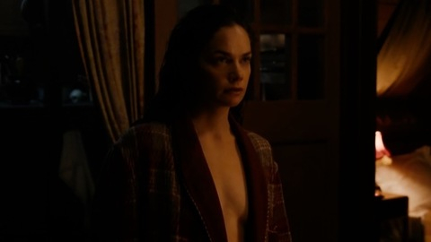 Pic: Ruth Wilson in Mrs. Wilson
