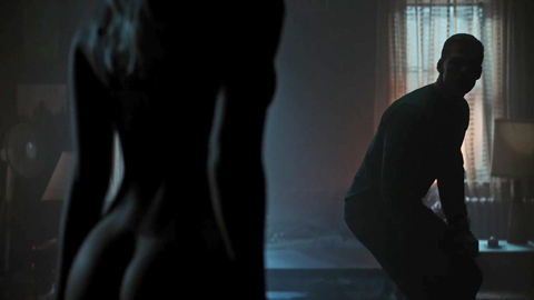 Pic: Minka Kelly in Titans