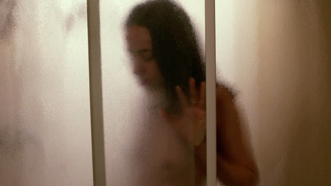 Pic: Angèle Arnaud in La Vérité Nue