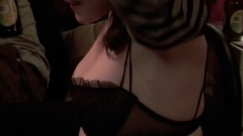 Pic: Lynn Mancinelli in Friends (With Benefits)