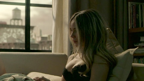 Pic: Camila Sodi in Luis Miguel: The Series