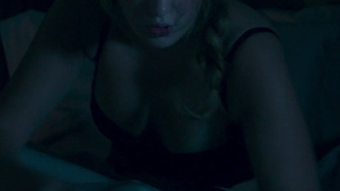 Pic: Sophie Nélisse in Close