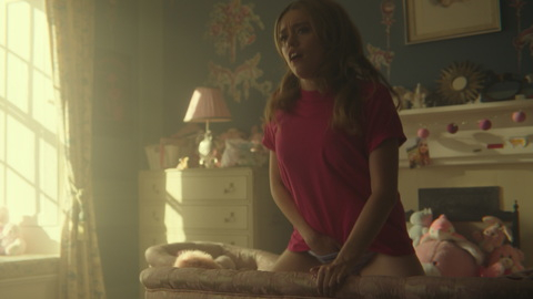 Pic: Aimée-Lou Wood in Sex Education