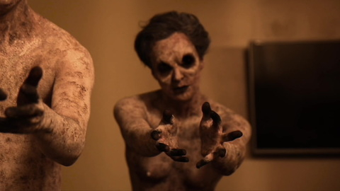 Pic: Bec Romanchik in Epidemic