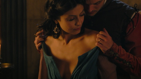 Pic: Alessandra Mastronardi in Medici