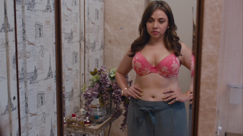 Pic: Maanvi Gagroo in Four More Shots Please