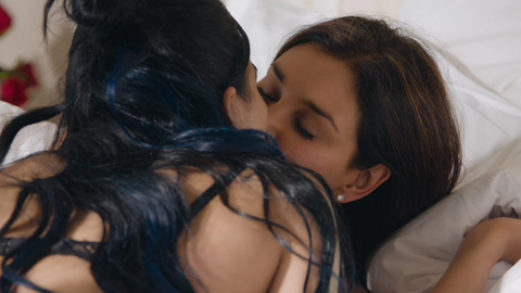 Pic: Lisa Ray in Four More Shots Please