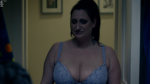 Pic: Lauren Socha in Catastrophe (2015-2019)