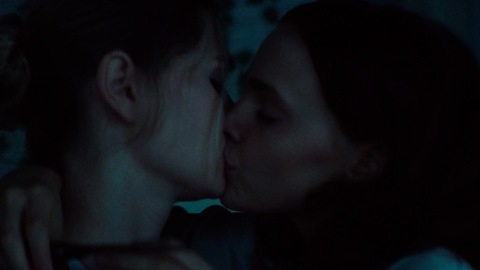 Pic: Madeline Brewer in Braid